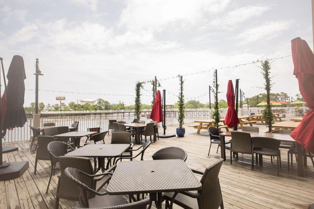 Sea-Renity At Laketown Wharf #1607 By Nautical Properties Panama City Beach Exterior foto